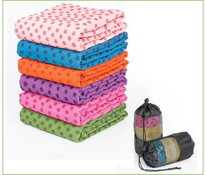 Super Absorbent Microfiber Yoga Towel Perfect Size With Silicone Spot Mesh Bag